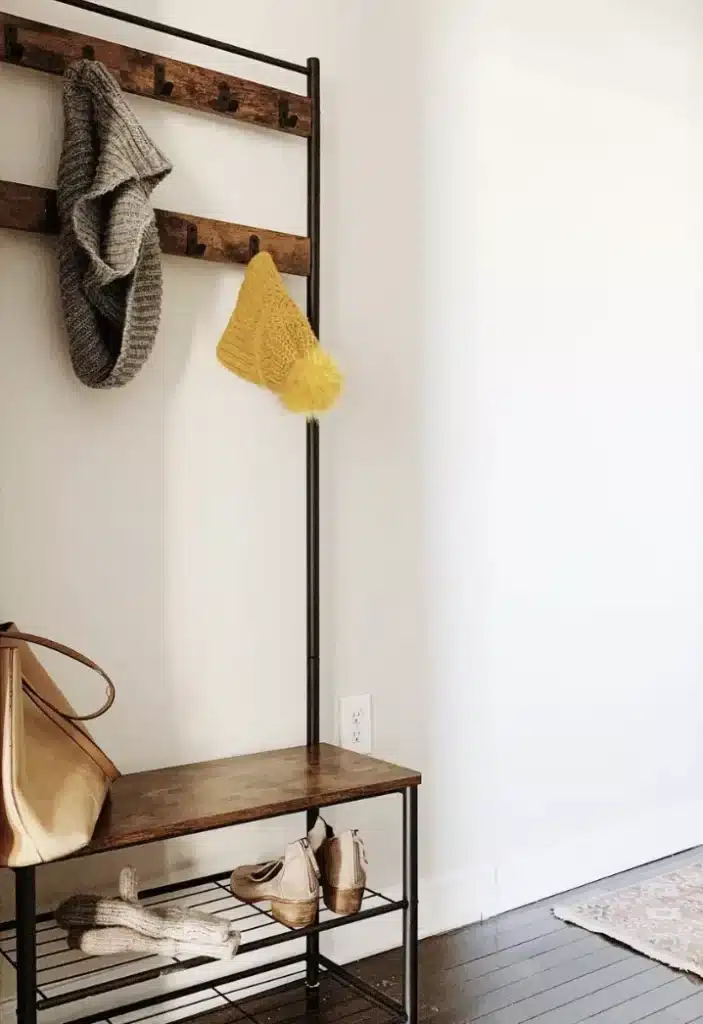 coat hanger shoe storage 